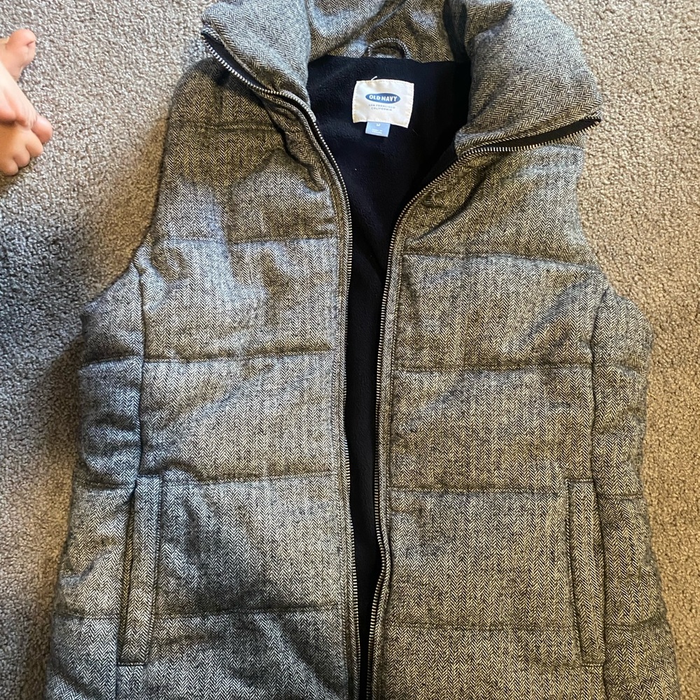 Old Navy Vest hardly worn too small